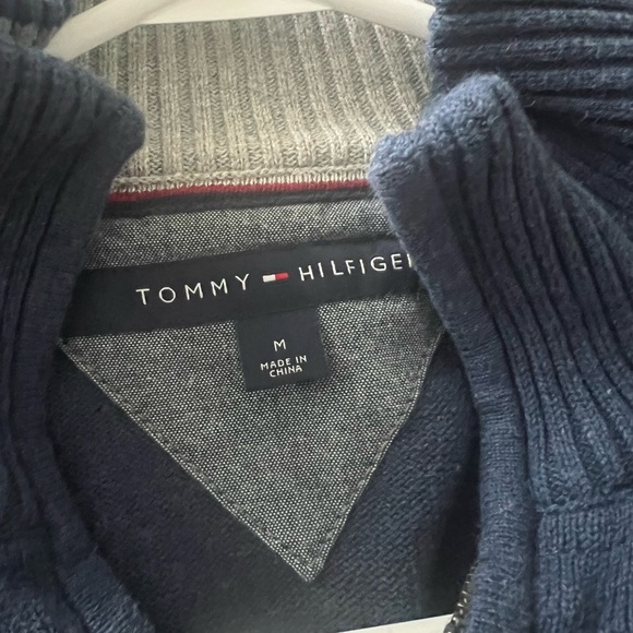 Tommy jacket size M , very good condition , for men - Picture 3 of 4